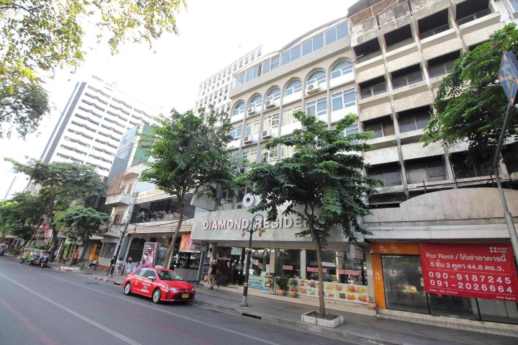 Diamond Residence Silom Bangkok Exterior photo