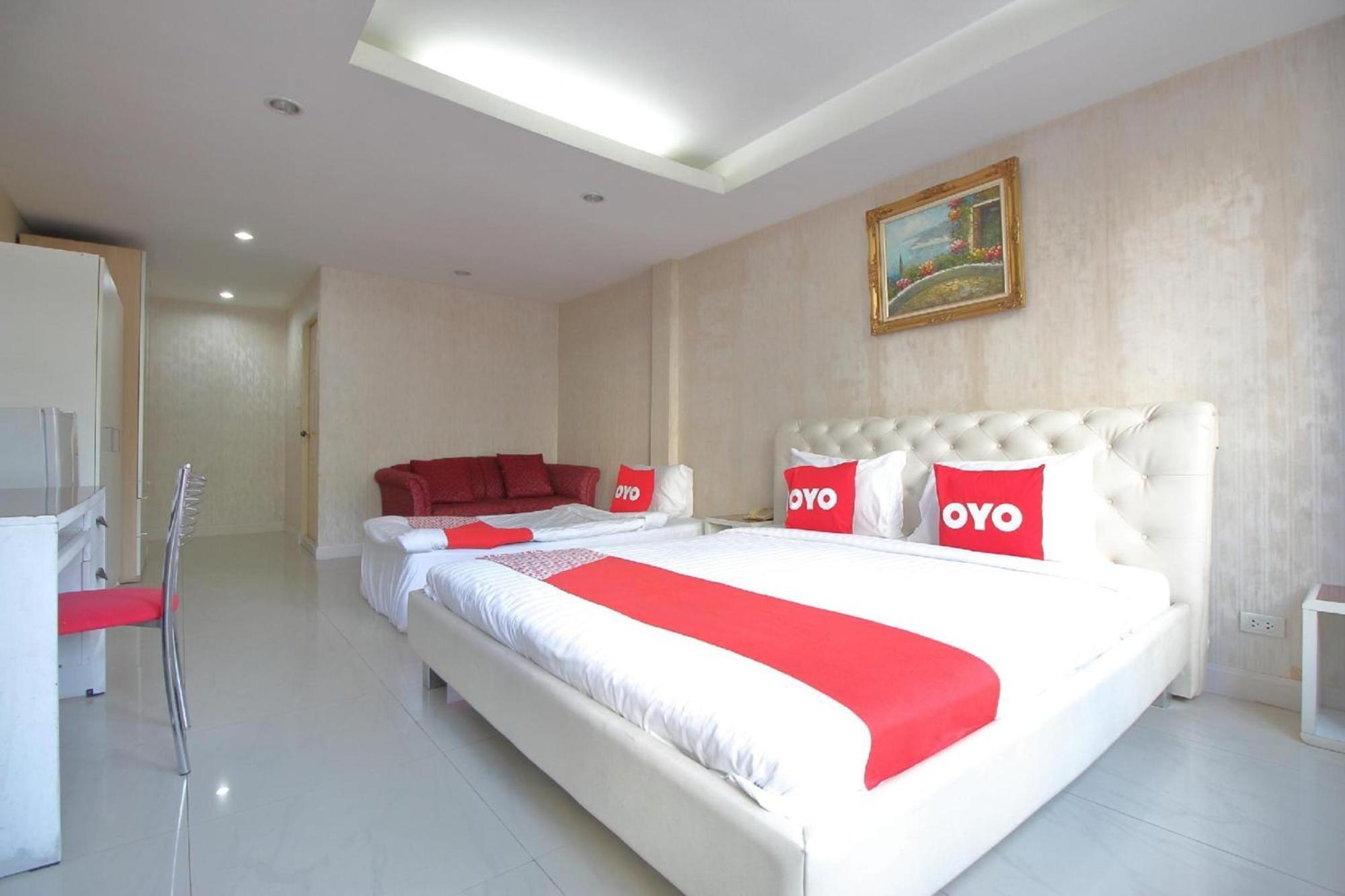 Diamond Residence Silom Bangkok Exterior photo